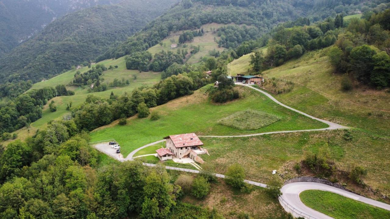 Agriturismo Piane Ono Degno Luaran gambar